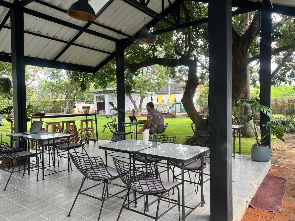 Udee Cozy Hotel Chiang Mai Esterno foto