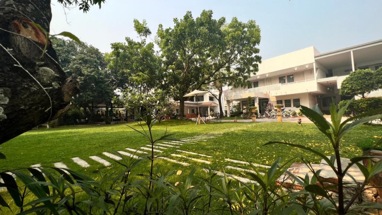 Udee Cozy Hotel Chiang Mai Esterno foto