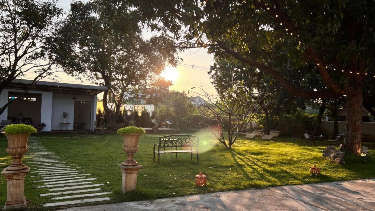 Udee Cozy Hotel Chiang Mai Esterno foto