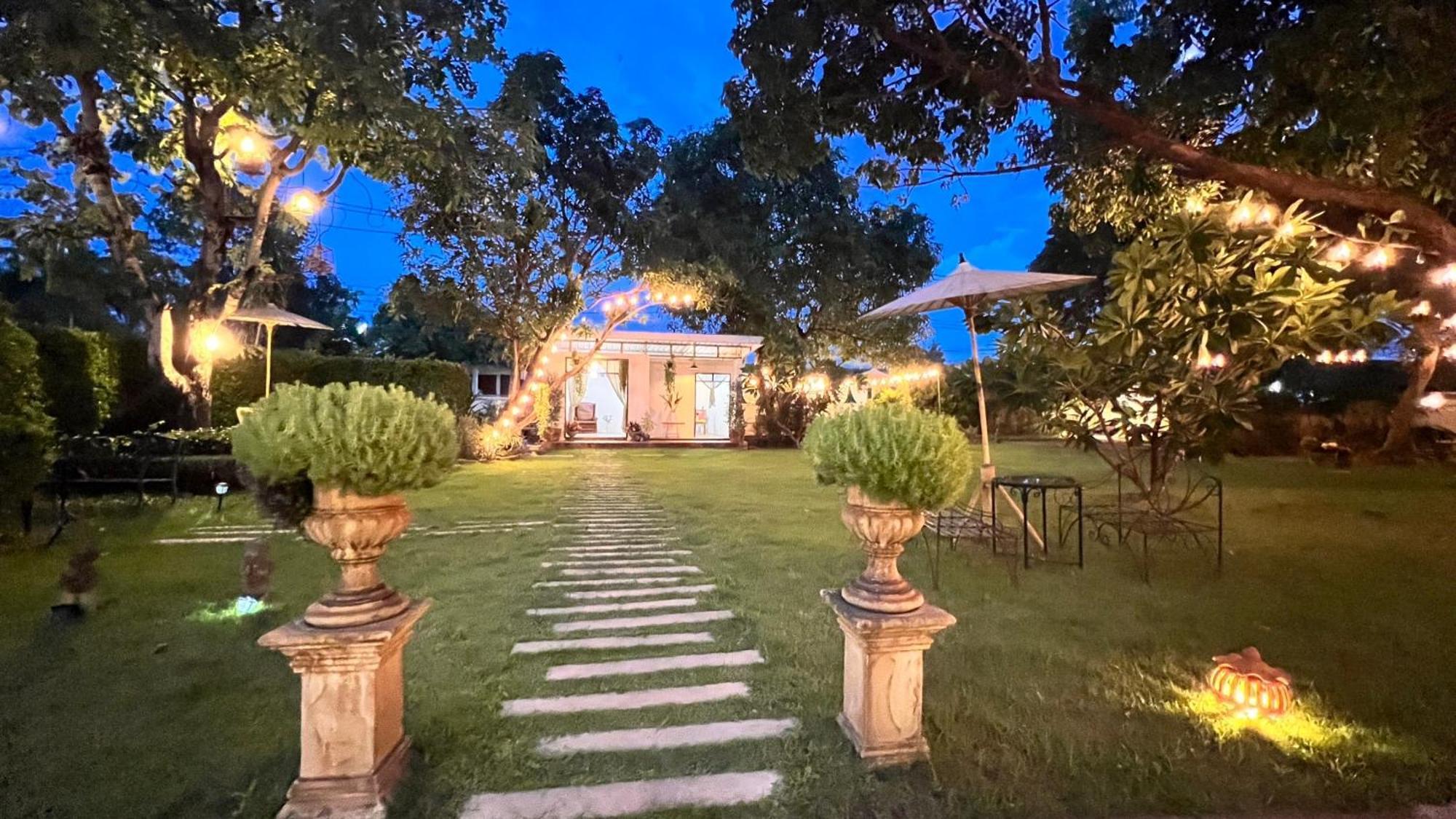 Udee Cozy Hotel Chiang Mai Esterno foto